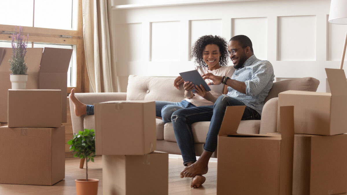 Reassure your clients and improve their post purchase customer experience.